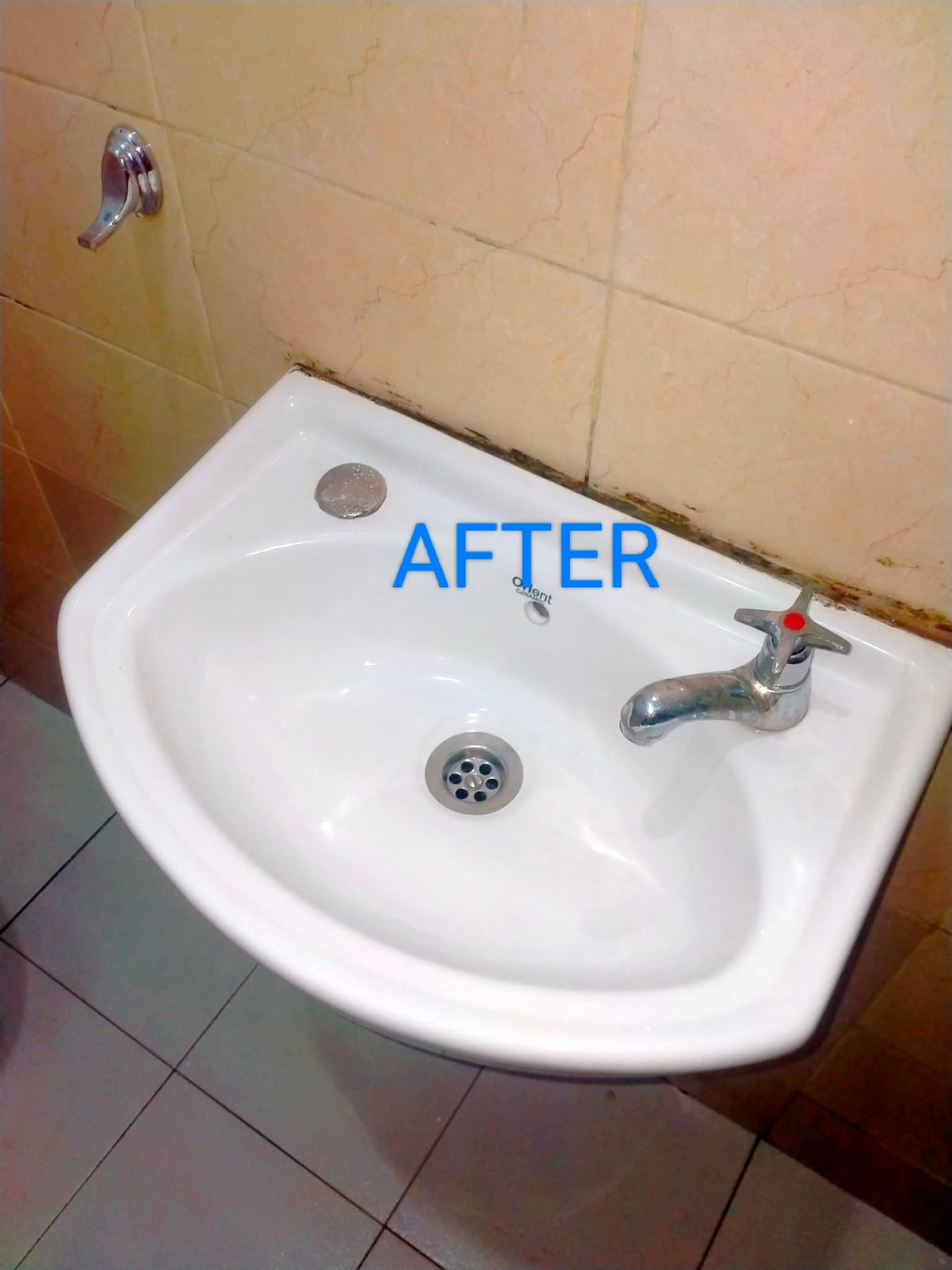 Washroom detail cleaning after cleaning